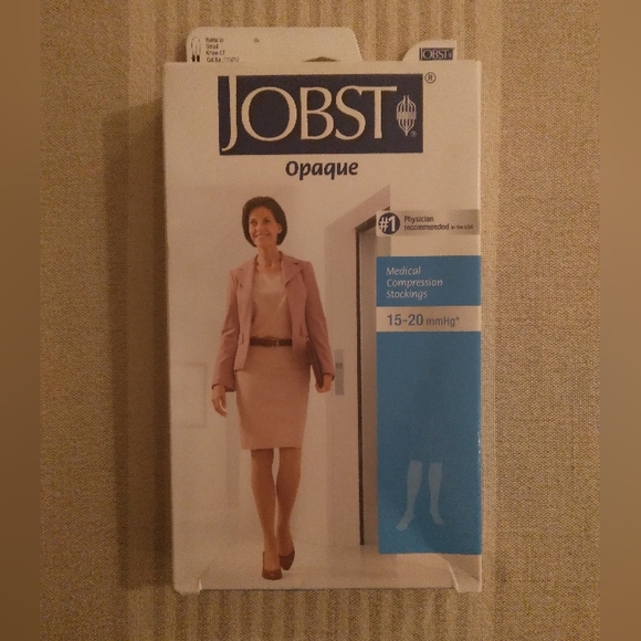 Jobst Opaque Medical Compression Stockings 15-20 mmHg Small Knee High - Picture 7 of 9